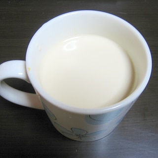 簡単にできるカルーアミルクの作り方